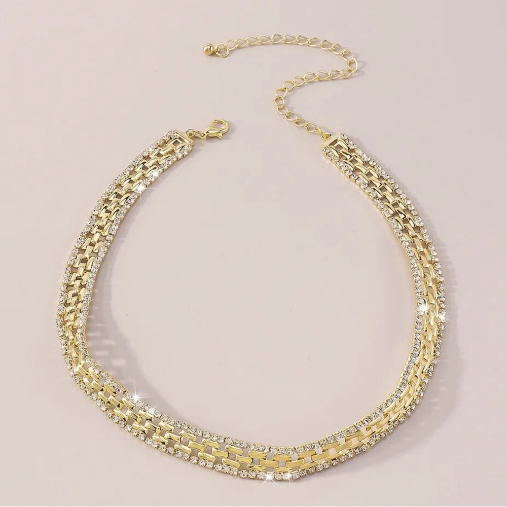 Unique Geometric Rhinestones Square Chain. - Picture 5 of 6